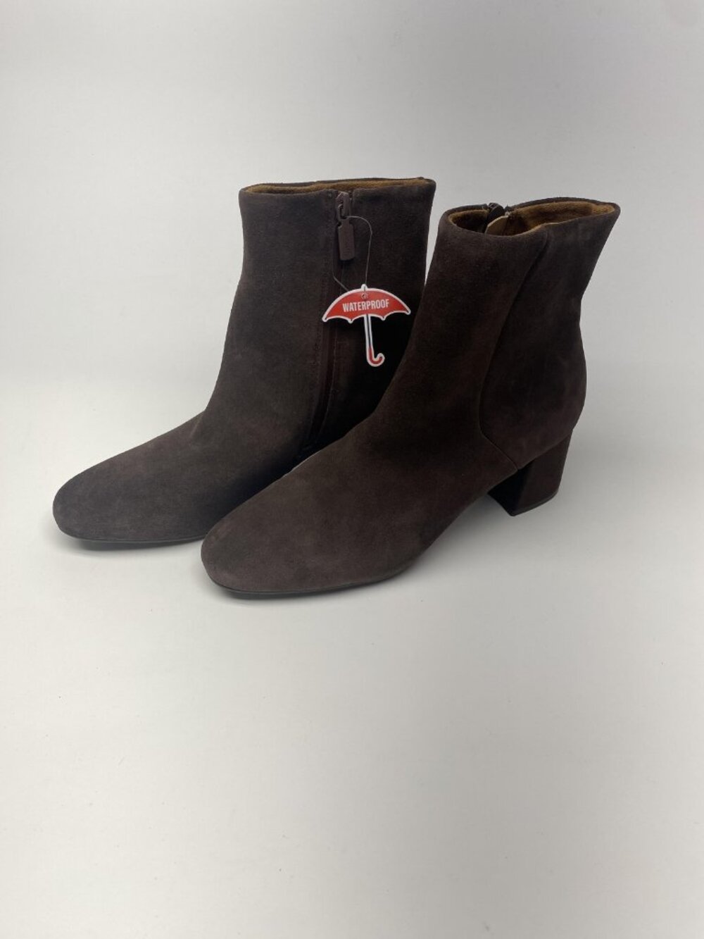 Blondo Boots Womens Size 9.5 Brown Waterproof Leather Suede Block Heel Ankle Zip